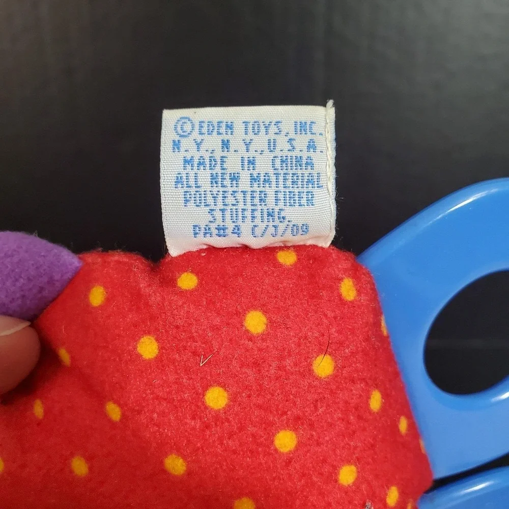 Eden vtg dog